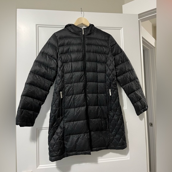 Michael Kors DownFill Jacket - Picture 3 of 13
